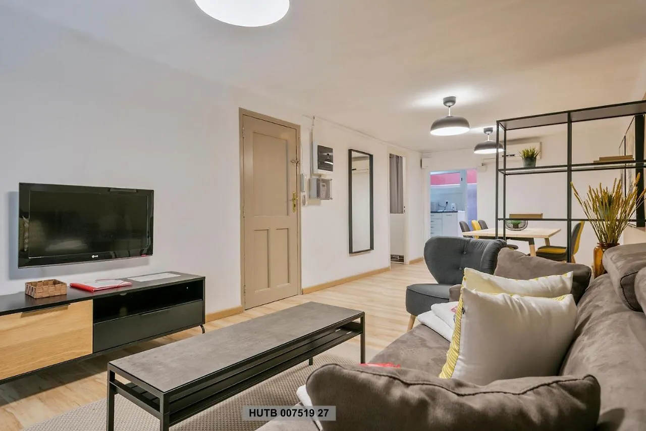 Alcam Office Up Apartment Barcelona